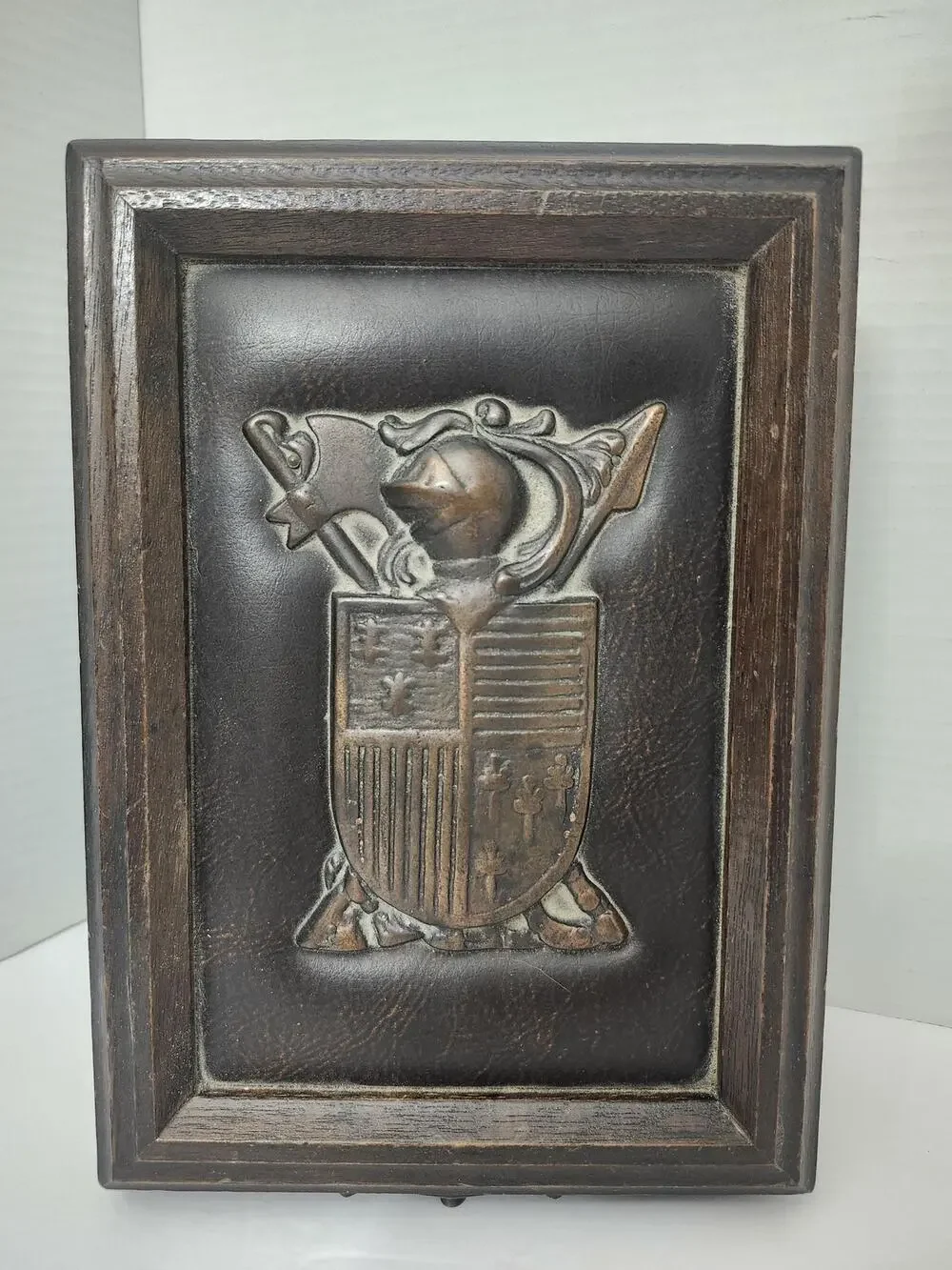 Vintage Acsons Import Co Wood Valet Jewelry Box Heraldic Knight Shield Crest
